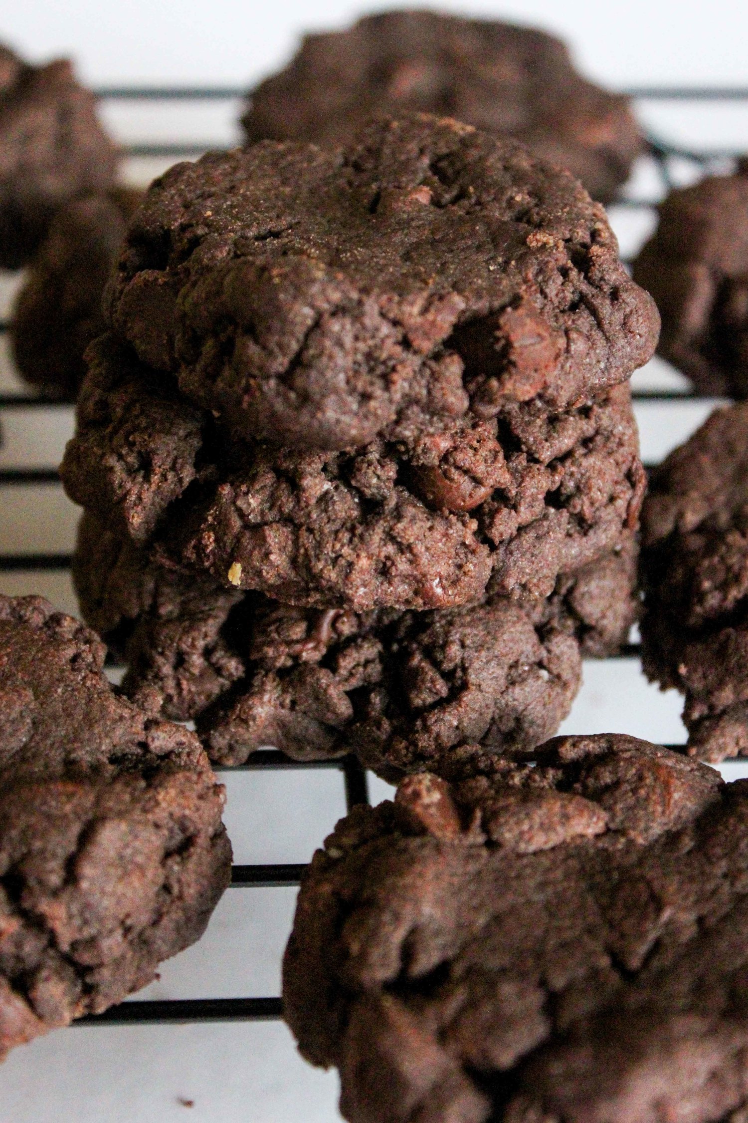 chocolate-fudge-pudding-cookie