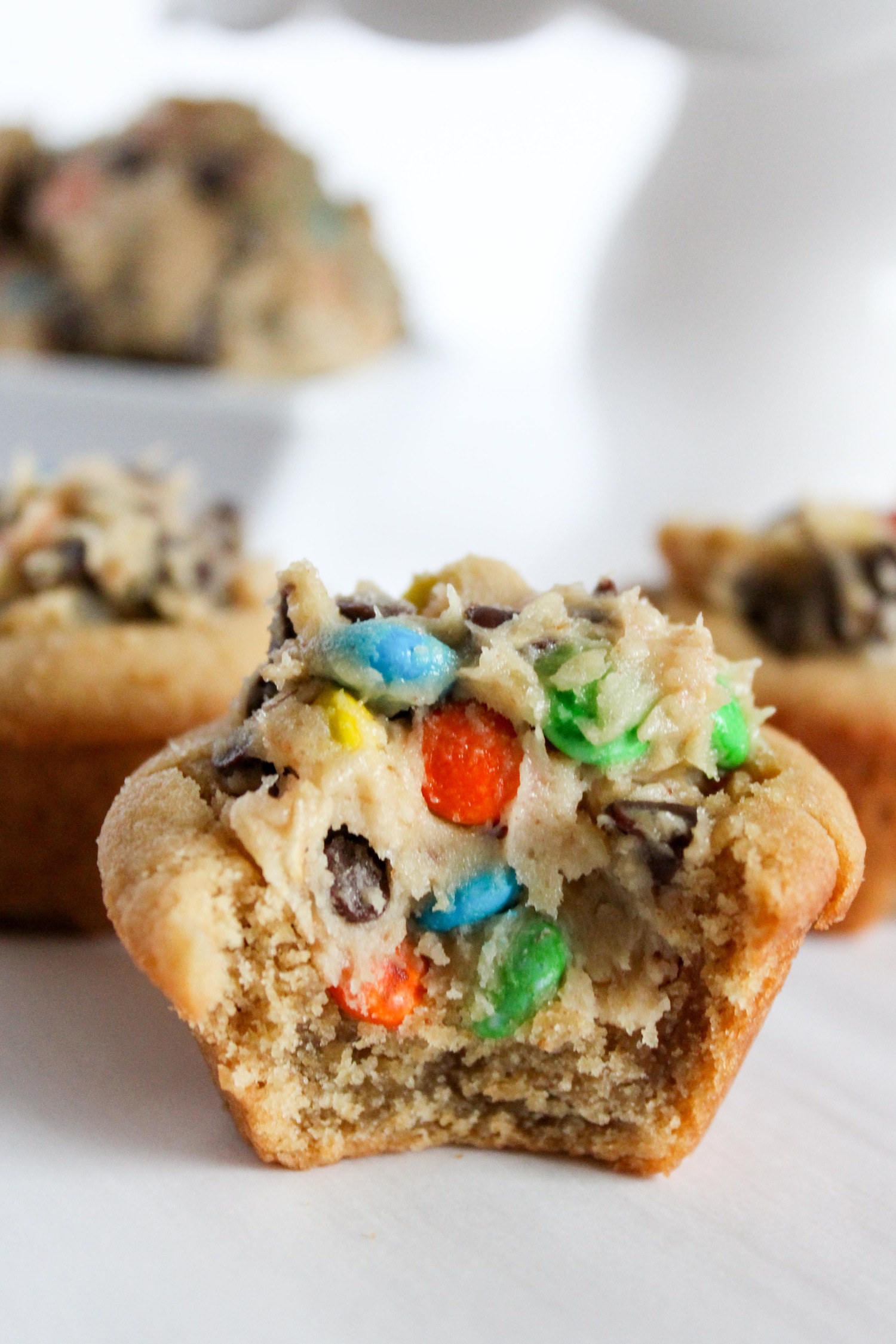 monster-cookie-cups