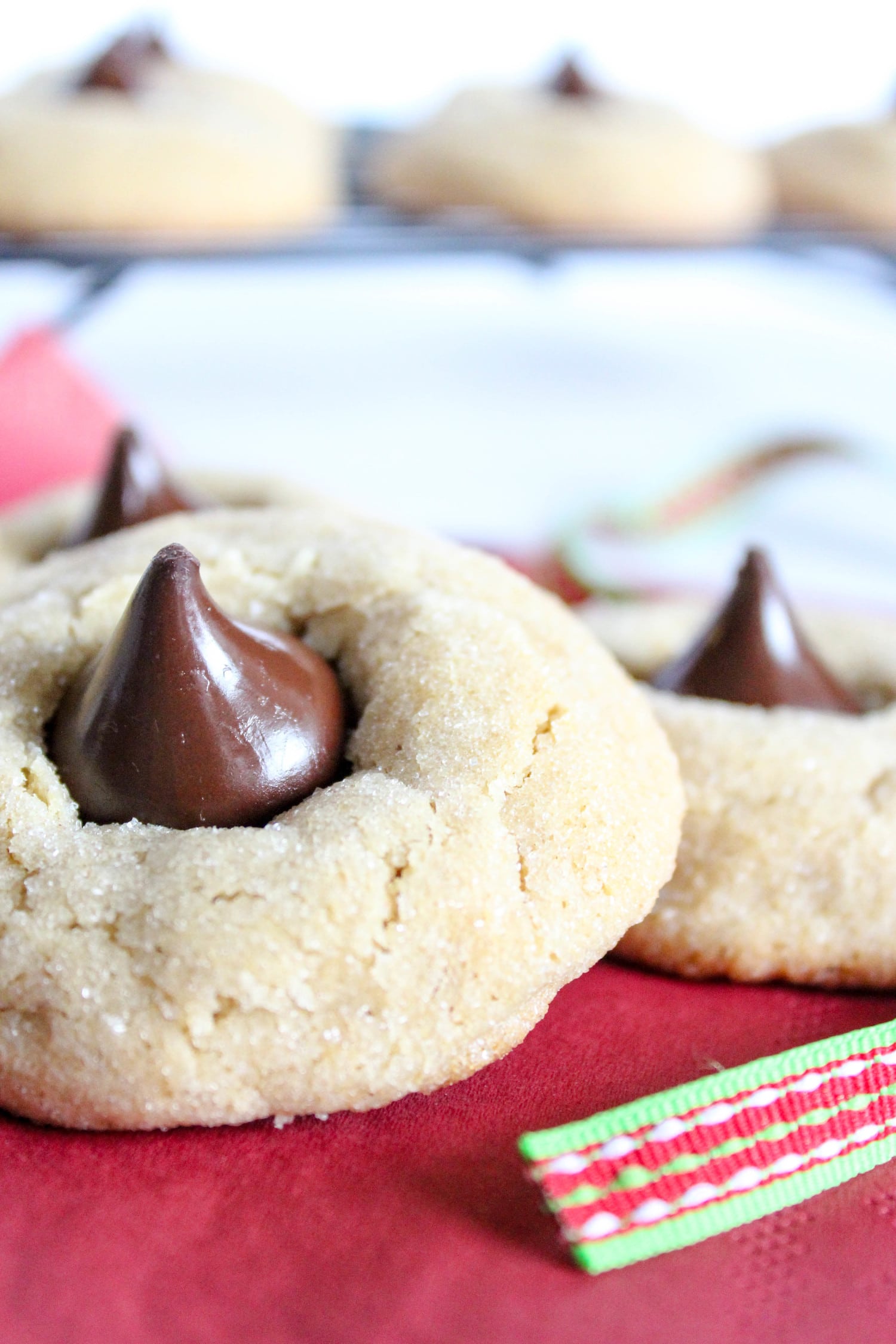 peanut-butter-blossom-cookie
